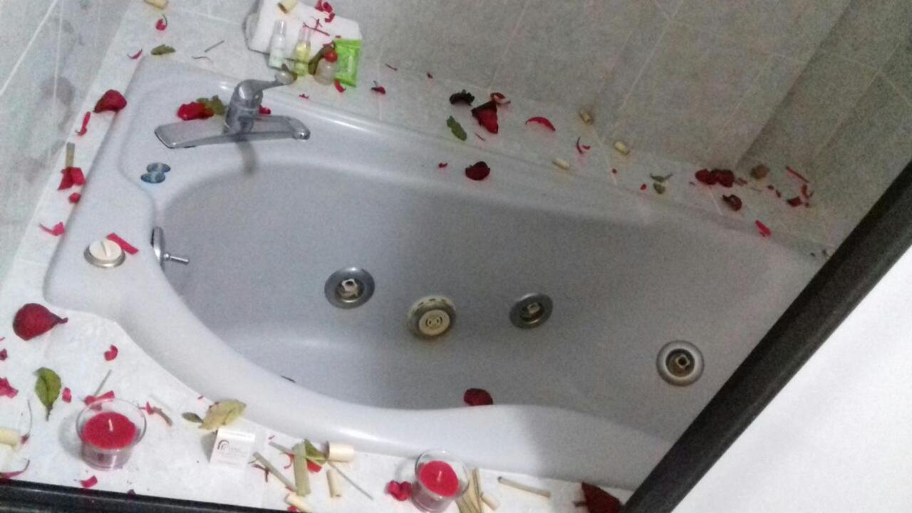 Hotel Arcos Del Parque Acayucan 外观 照片