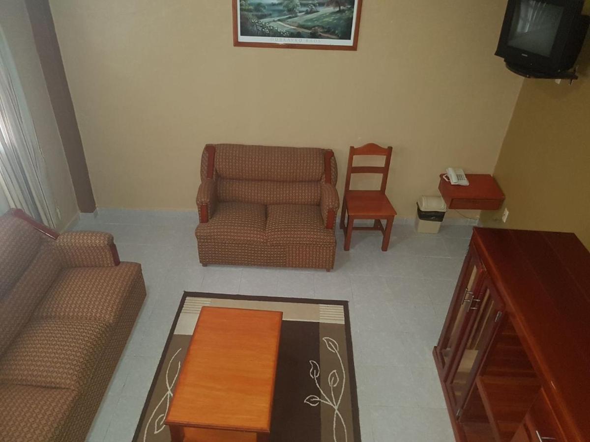 Hotel Arcos Del Parque Acayucan 外观 照片
